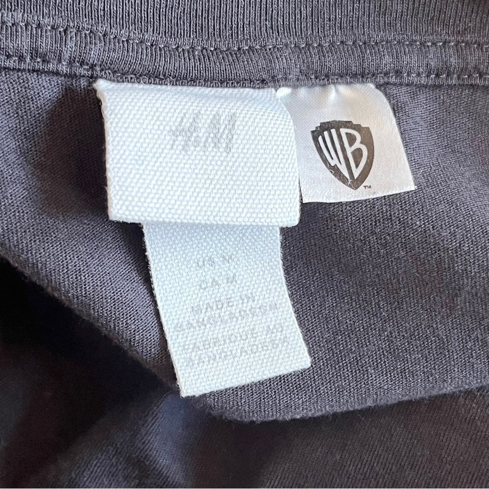 H&M WB Printed Friends T-Shirt Size M - Picture 5 of 8